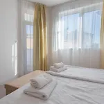 White Elegance Center