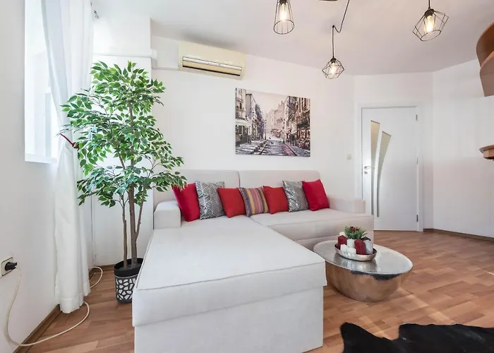 Apartament White Elegance Center