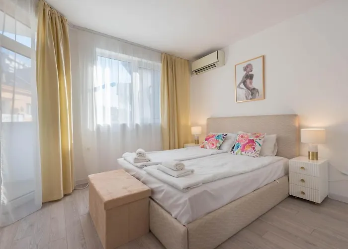 Apartament White Elegance Center